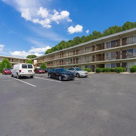 Budgetel Inn And Suites Lodge West Zewnętrze zdjęcie