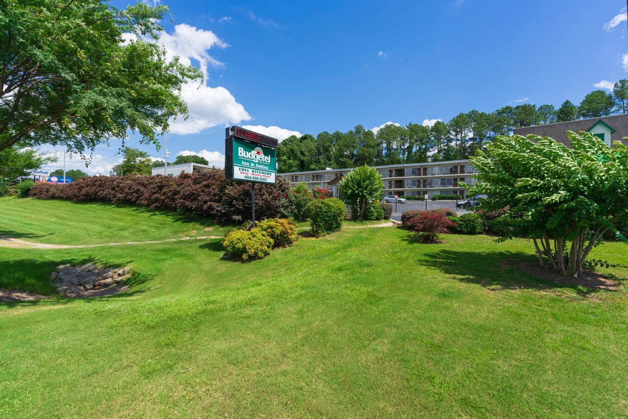 Budgetel Inn And Suites Lodge West Zewnętrze zdjęcie